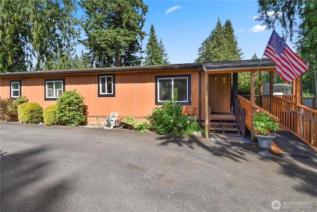 8031 Fir Tree Ln, Lake Stevens, WA 98258 - view of front facade
