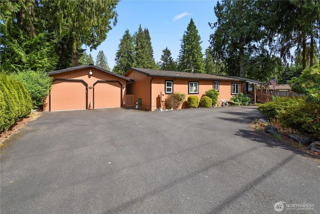 8031 Fir Tree Ln, Lake Stevens, WA 98258 - single story home with asphalt driveway