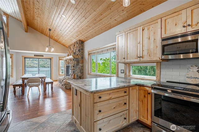 101 Driftwood Ln, Chelan, WA 98816 - photo 11