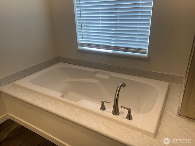 375 Union Ave SE Unit 97, Renton, WA 98059 - bathroom featuring a garden tub