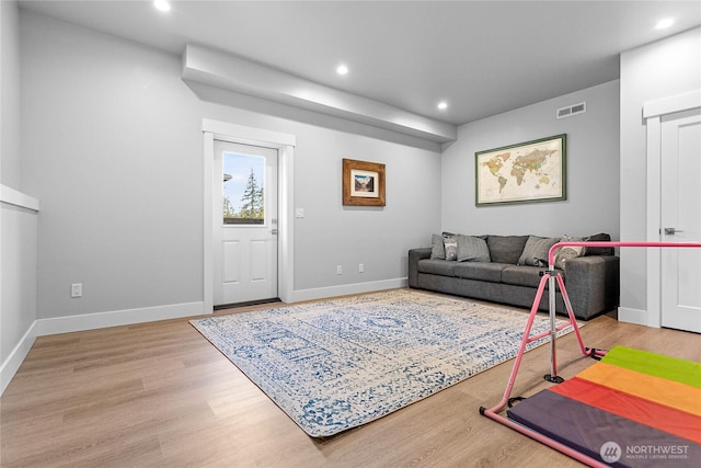 989 Lakewood Ln, Bellingham, WA 98229 - living room with recessed lighting and wood finished floors