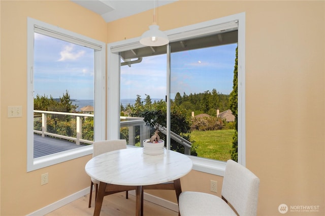 95 Martingale Pl, Port Ludlow, WA 98365 - sunroom featuring plenty of natural light