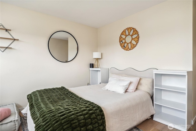95 Martingale Pl, Port Ludlow, WA 98365 - bedroom with wood finished floors