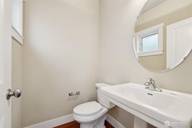 9503 Ashworth Ave N Unit B, Seattle, WA 98103 - half bath with toilet and baseboards