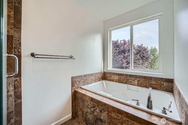 15223 SE 276th Pl, Kent, WA 98042 - full bath featuring a garden tub and a stall shower