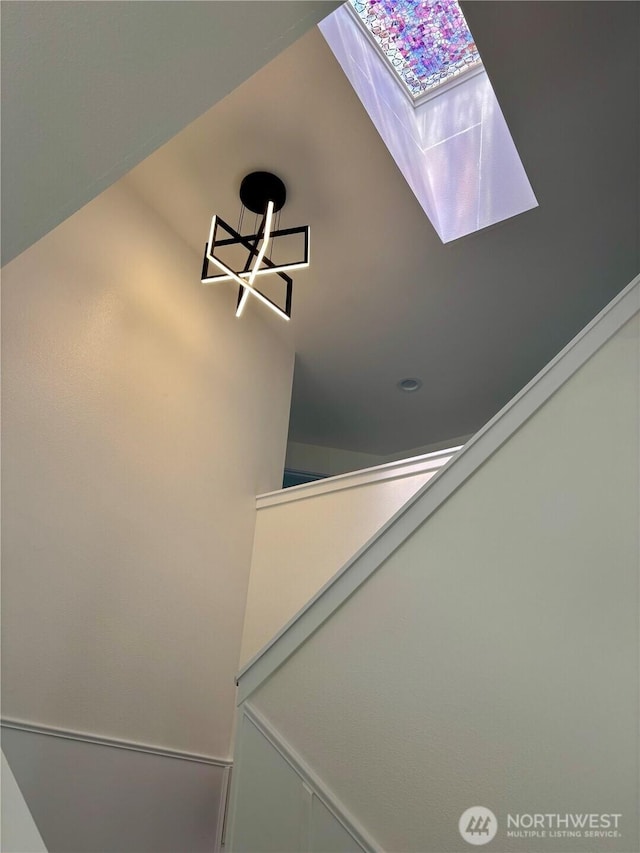 15223 SE 276th Pl, Kent, WA 98042 - detailed view of a skylight