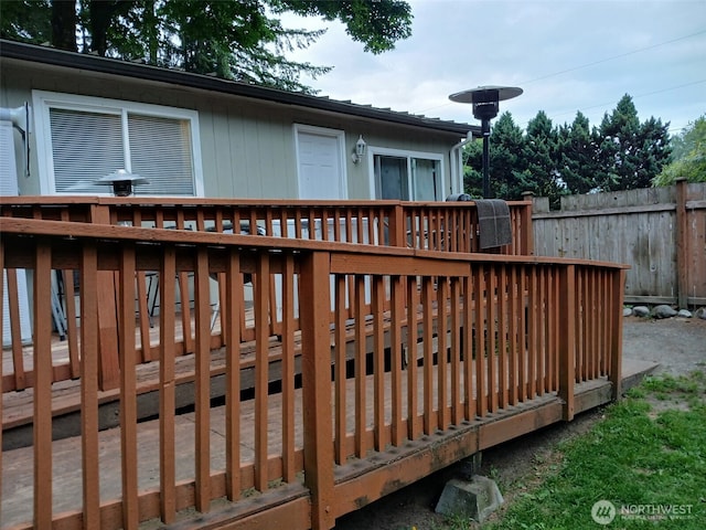 16120 Jordan Way, Arlington, WA 98223 - view of wooden deck