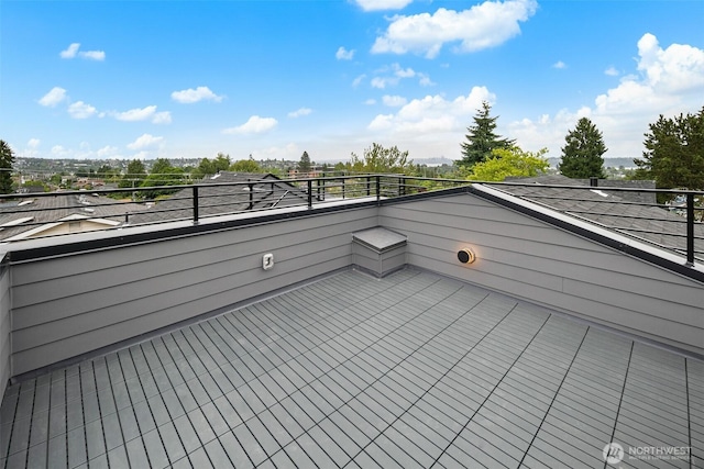 3424 20th Ave S, Seattle, WA 98144 - view of deck