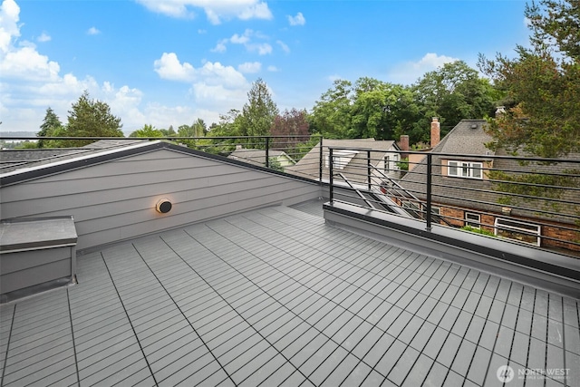 3424 20th Ave S, Seattle, WA 98144 - view of wooden terrace