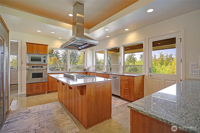 347 Ravenswood Ln, Camano Island, WA 98282 - photo 9