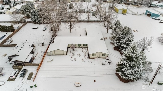 715 Locust St, Omak, WA 98841 - view of snowy aerial view