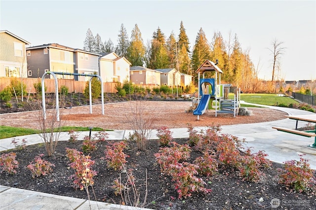 14363 271st Cir NE, Duvall, WA 98019 - community jungle gym with a residential view