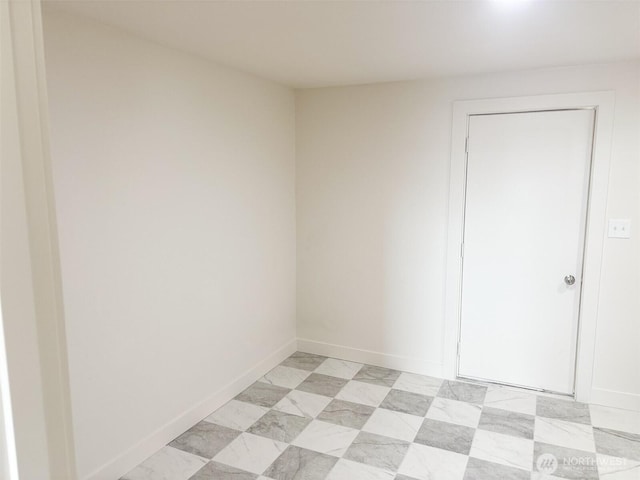 308 N Dale Rd, Moses Lake, WA 98837 - empty room with baseboards