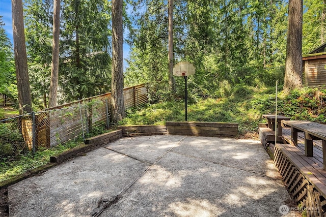 827 211th Pl NE, Sammamish, WA 98074 - view of patio / terrace