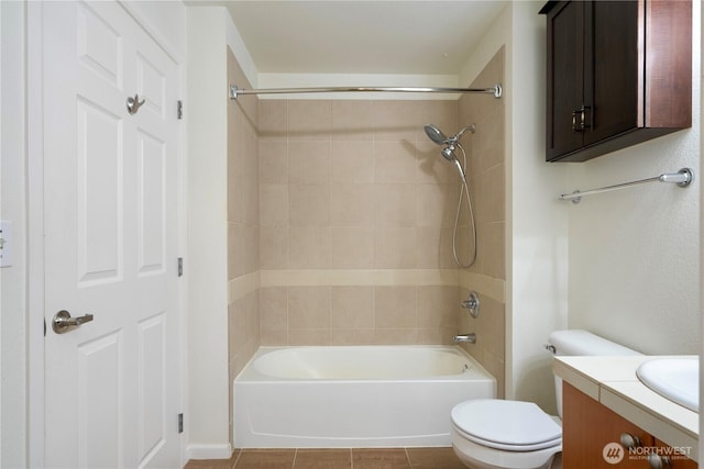 621 5th Ave N Unit 103, Seattle, WA 98109 - full bath with vanity and shower / bathtub combination