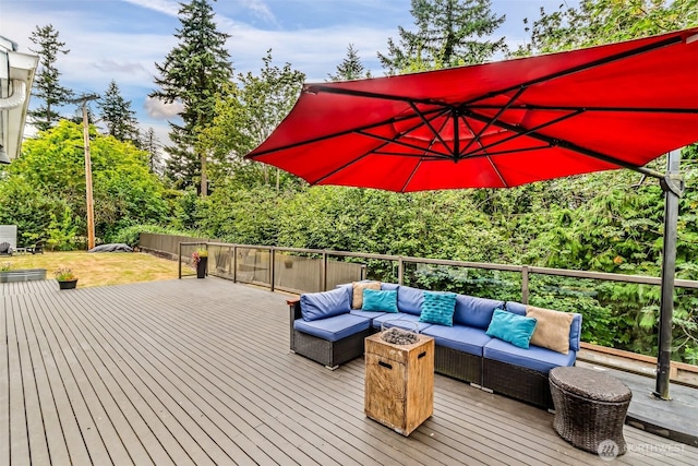 233 Joann Ln, Arlington, WA 98223 - deck with an outdoor living space