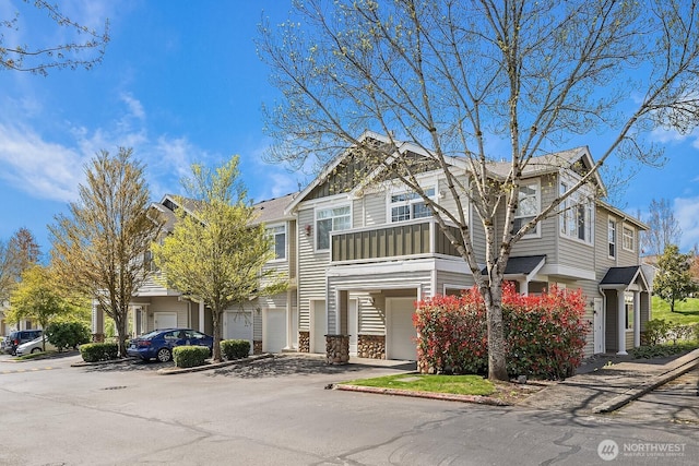 1855 Trossachs Blvd SE Unit 1401, Sammamish, WA 98075 - view of property with a residential view and stone siding