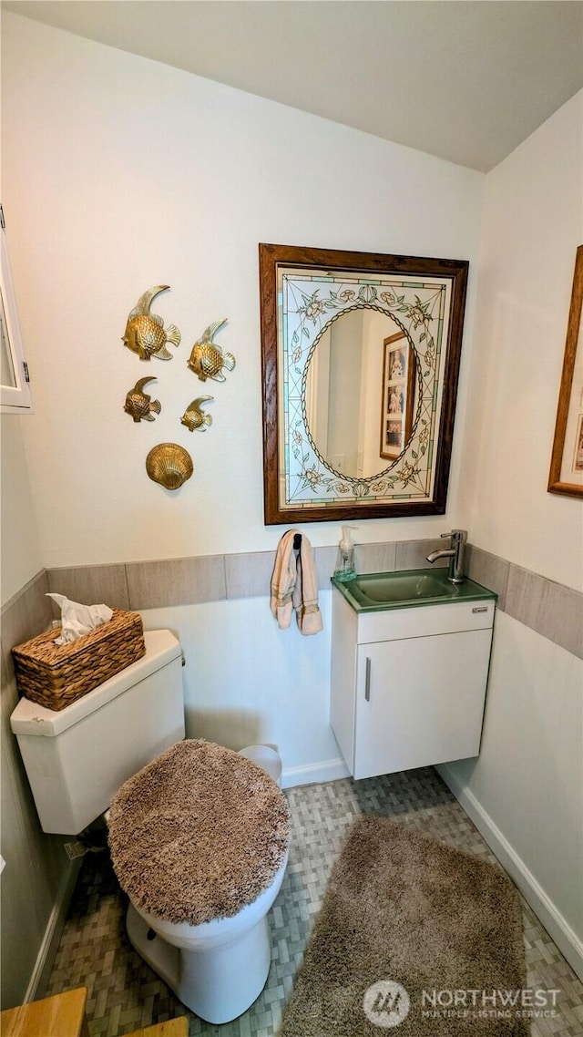 1215 273rd Pl, Ocean Park, WA 98640 - bathroom with toilet and vanity