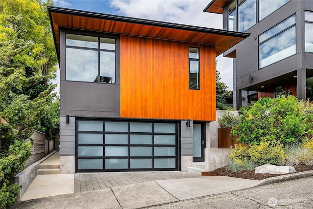 2501 Yale Ave E, Seattle, WA 98102 - modern home with driveway