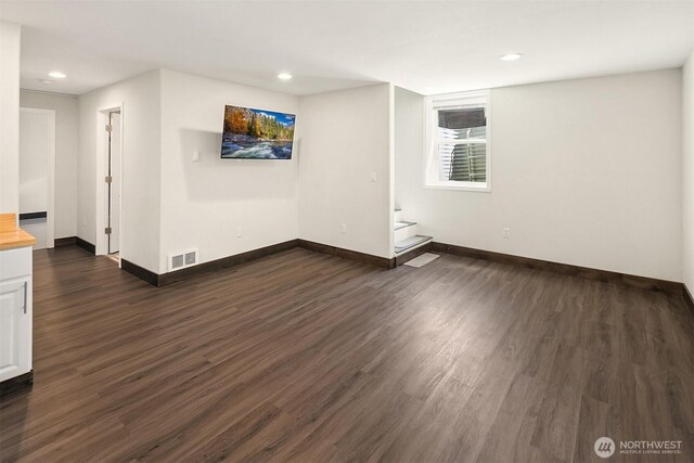 411 W Alaska Ave, Roslyn, WA 98941 - photo 24