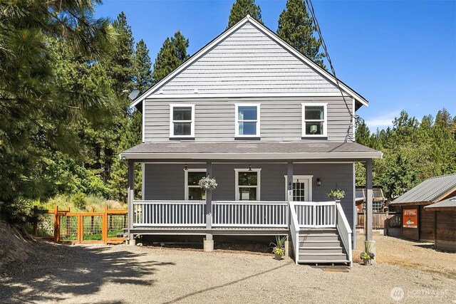 411 W Alaska Ave, Roslyn, WA 98941 - photo 1