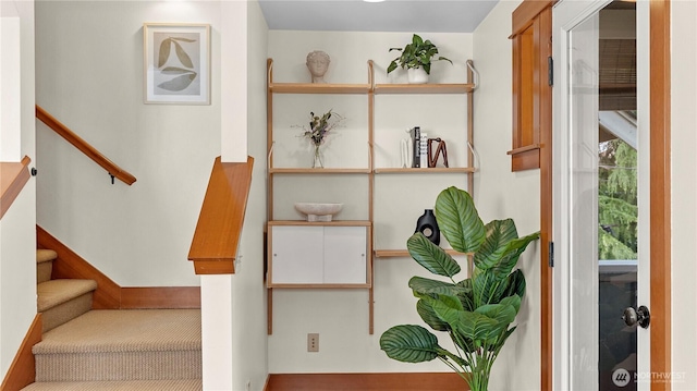 743 94th St N Unit B, Seattle, WA 98103 - view of stairway