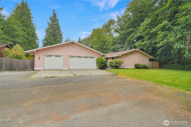 2004 SW 306th Pl, Federal Way, WA 98023 - view of front of home with a garage