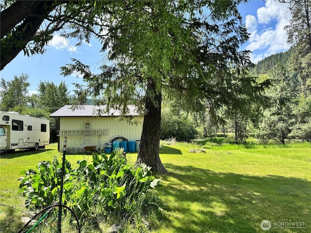 390 Customs Rd, Curlew, WA 99118 - view of grassy yard