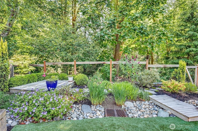 668 Ferryview Ln NE, Bainbridge Island, WA 98110 - photo 17