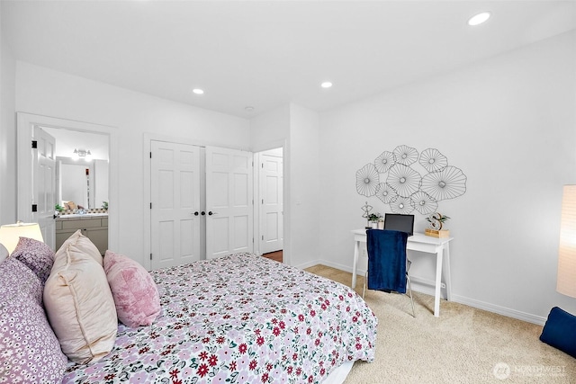 1402 180th Ave E, Lake Tapps, WA 98391 - bedroom featuring light carpet, recessed lighting, ensuite bathroom, and a closet