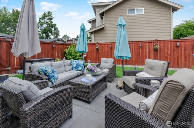 24220 93rd Ct S, Kent, WA 98030 - fenced backyard with an outdoor hangout area and a patio area