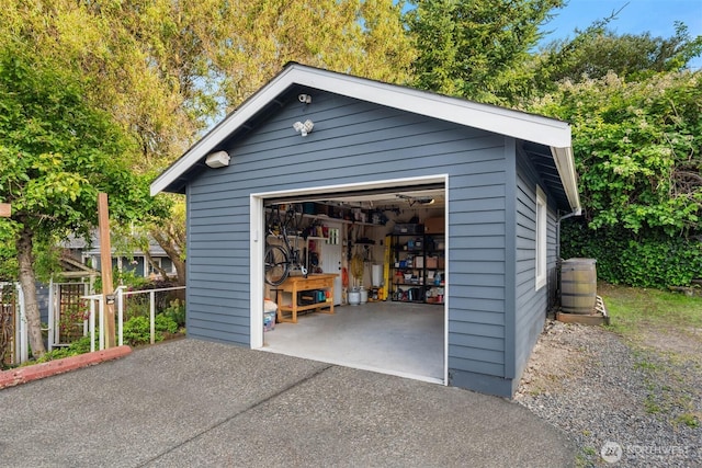 3833 24th Ave W, Seattle, WA 98199 - view of detached garage