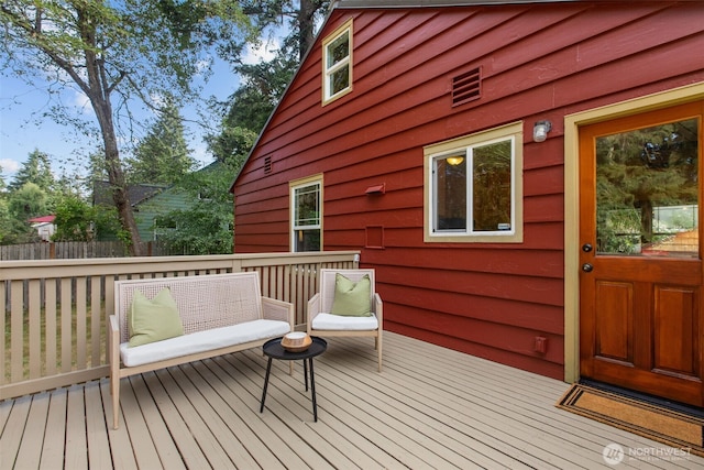 13527 23rd Ave NE, Seattle, WA 98125 - view of wooden terrace