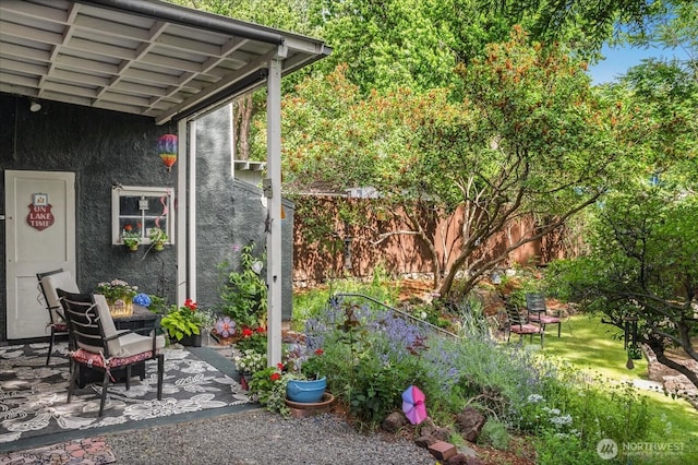 12 Newell St, Walla Walla, WA 99362 - view of yard featuring a patio