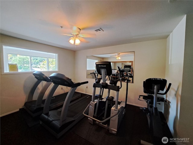 3201 Pacific Ave Unit 403, Tacoma, WA 98418 - workout area featuring a ceiling fan and baseboards