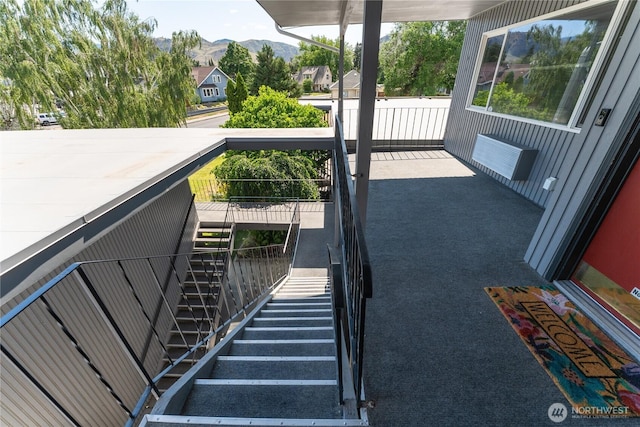 201 Pennsylvania Ave Unit 15, Wenatchee, WA 98801 - balcony with a mountain view