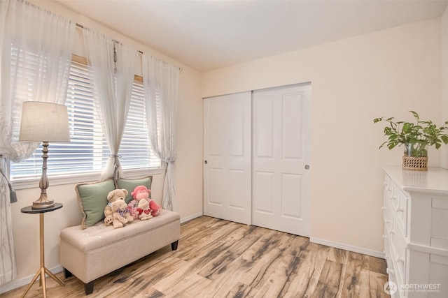 35055 41st Pl S, Auburn, WA 98001 - sitting room featuring baseboards and light wood-style floors