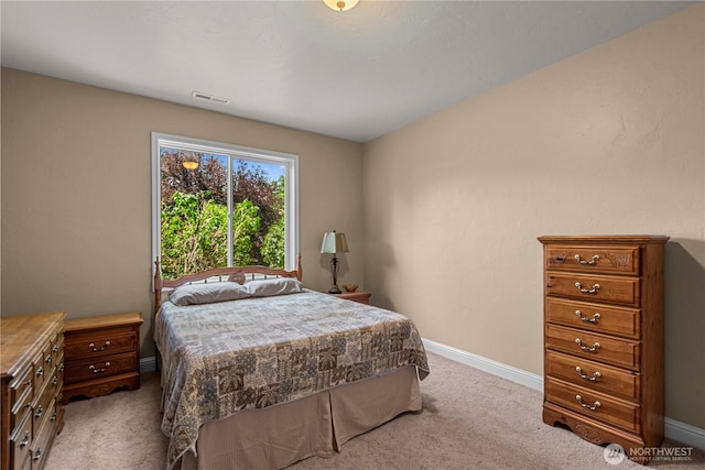 1075 Ridge Crest Dr, Wenatchee, WA 98801 - bedroom with carpet floors and baseboards