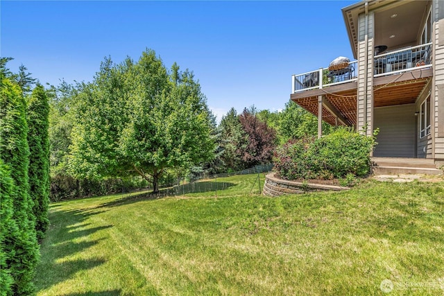 1075 Ridge Crest Dr, Wenatchee, WA 98801 - view of green lawn