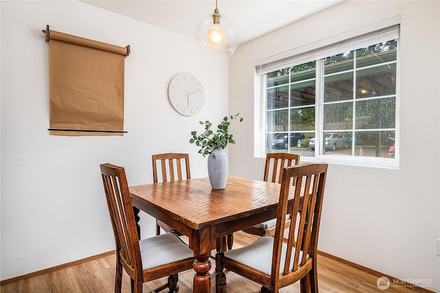 21305 50th Ave W Unit B2, Mountlake Terrace, WA 98043 - dining area with light wood-type flooring