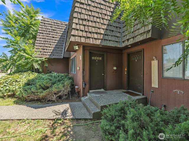238 NE Damson Pl, College Place, WA 99324 - property entrance featuring mansard roof