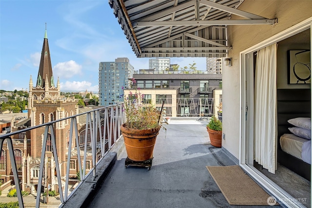 1200 Boylston Ave Unit 901, Seattle, WA 98101 - balcony with a city view