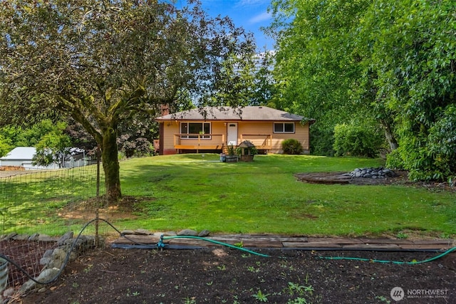 508 Ocean Beach Rd, Hoquiam, WA 98550 - view of grassy yard
