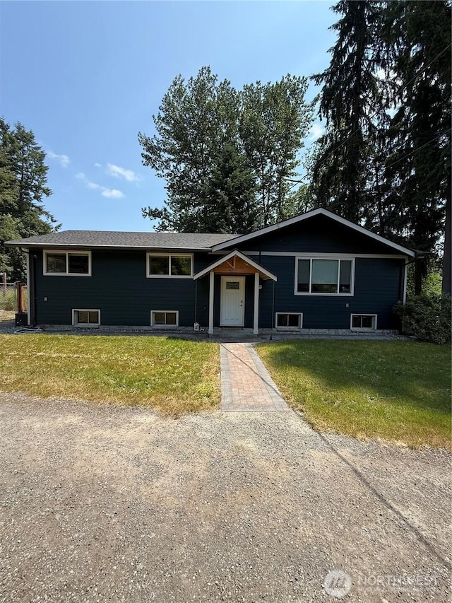 5645 Lento Pl SE, Olympia, WA 98513 - view of front facade featuring a front yard