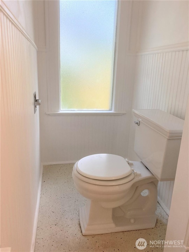 3722 Oakes Ave, Everett, WA 98201 - bathroom with toilet and baseboards
