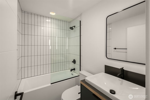 926 23rd Ave, Seattle, WA 98122 - full bathroom with vanity and shower / bath combination