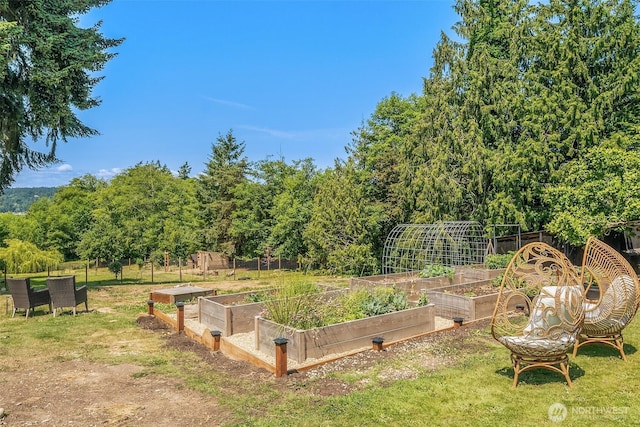 16305 Crescent Dr SW, Vashon, WA 98070 - view of yard featuring a garden