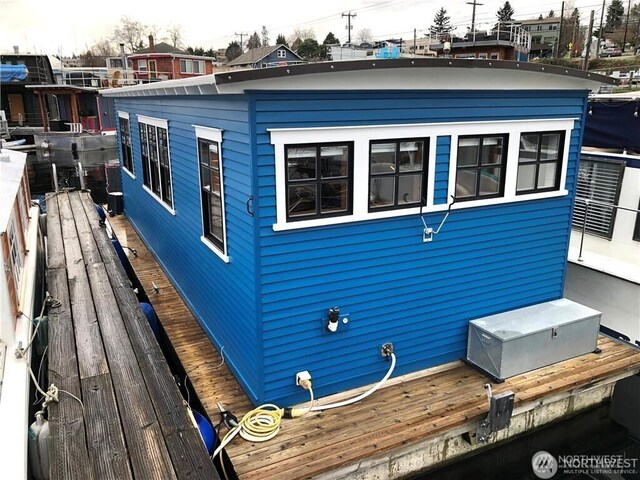 2401 N Northlake Way Unit E7, Seattle, WA 98103 - view of side of home