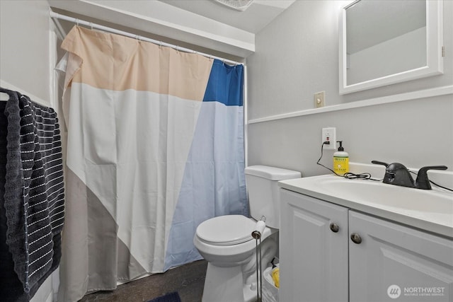 20102012 Dickinson Ave NW, Olympia, WA 98502 - full bathroom featuring vanity and curtained shower