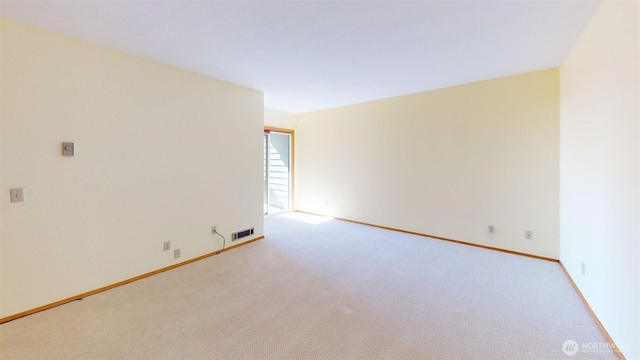 424 14th St # 202, Bellingham, WA 98225 - empty room with light carpet